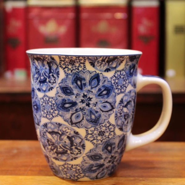 Mug Maxi Rosaces bleues - Compagnie Anglaise des Thés