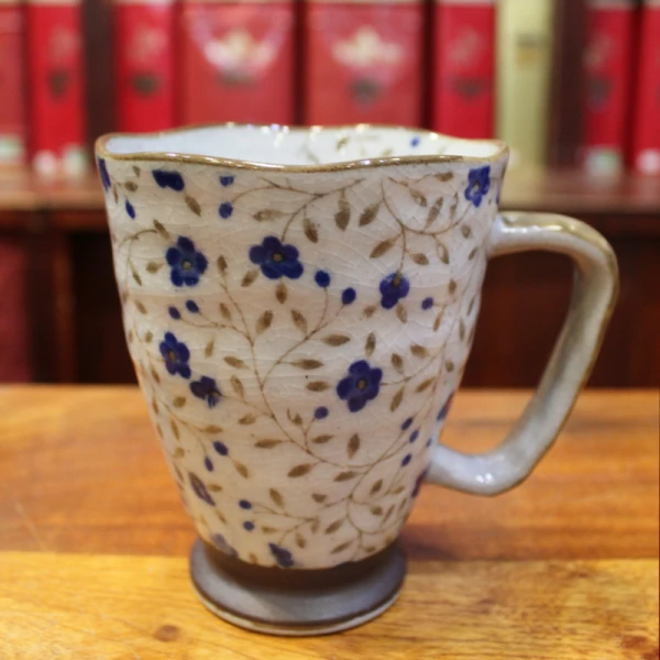Mug Japonais fleurs bleues - Compagnie Anglaise des Thés
