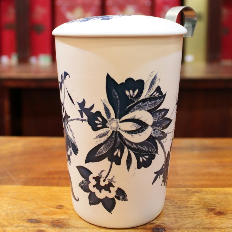 Tisanière blanche motifs fleuris - Compagnie Anglaise des Thés