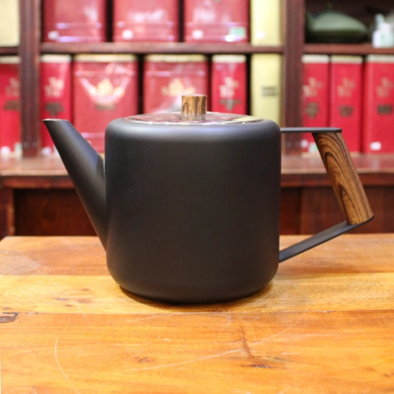 Théière Noir Mat et Bois 1,1l - Compagnie Anglaise des Thés
