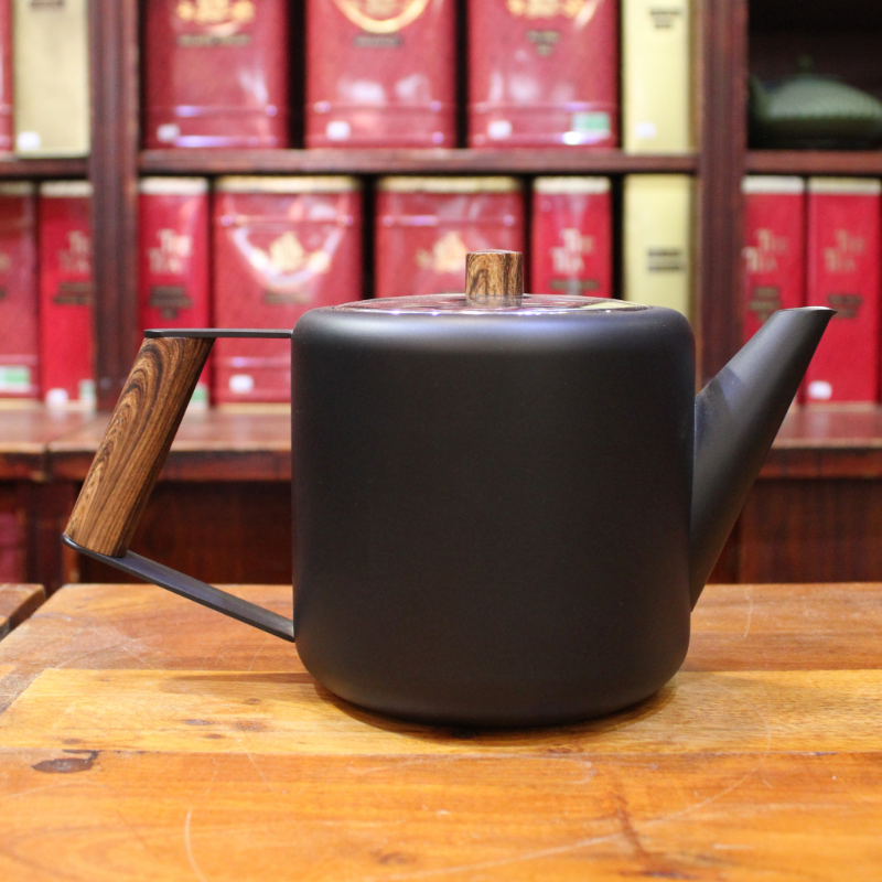 Théière Noir Mat et Bois 1,1l - Compagnie Anglaise des Thés