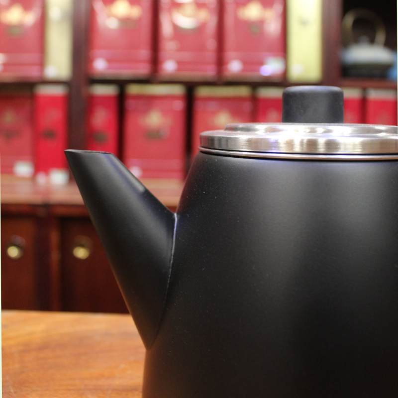 Théière JAZZY Noire Mat 1.1L - Compagnie Anglaise des Thés