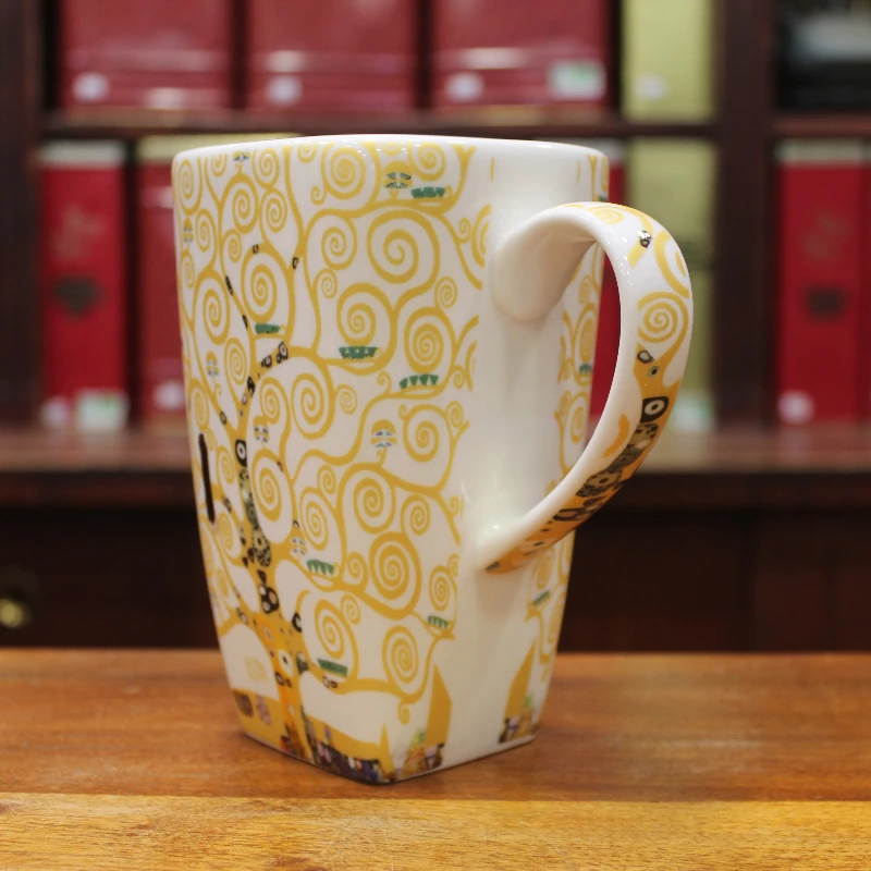 Grand Mug Carré Klimt Arbre de Vie Écru - Compagnie Anglaise des Thés
