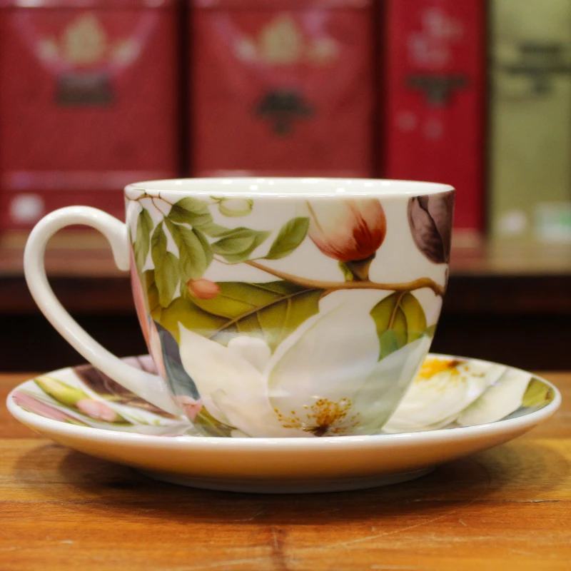 Petite tasse et Soucoupe Magnolia - Compagnie Anglaise des Thés