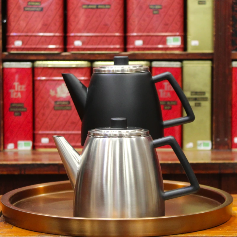 Théière JAZZY Noire Mat 1.1L - Compagnie Anglaise des Thés
