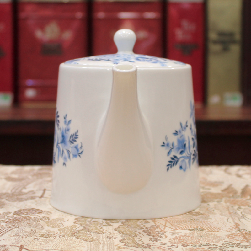 Théière blanche Cottage 0.75l- Compagnie Anglaise des Thés