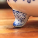Mug à pieds Bleu - Compagnie Anglaise des Thés